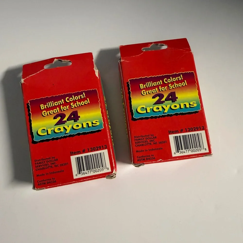 RARE Vintage Family Dollar 24 Crayons Brilliant Colors Non Toxic 2 Boxes 1302913